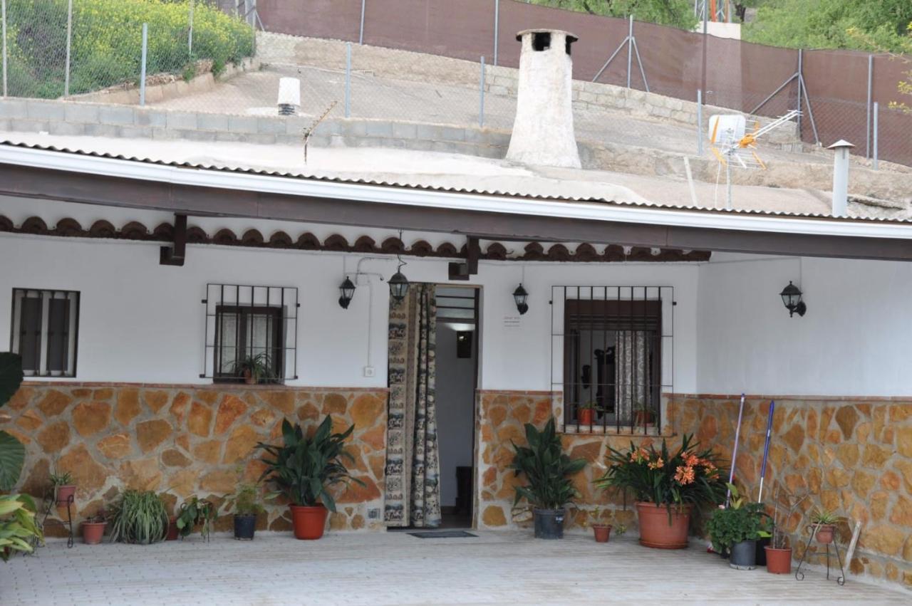 Casa Cueva El Almendro Guest House Pegalajar Exterior photo